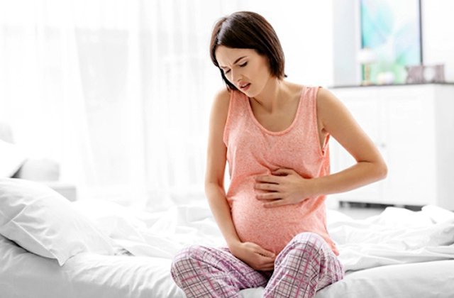 Thai 38 tuần đau bụng dưới có đáng ngại không?