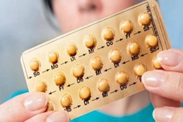 Thuốc ngừa thai và mụn: Những điều cần biết